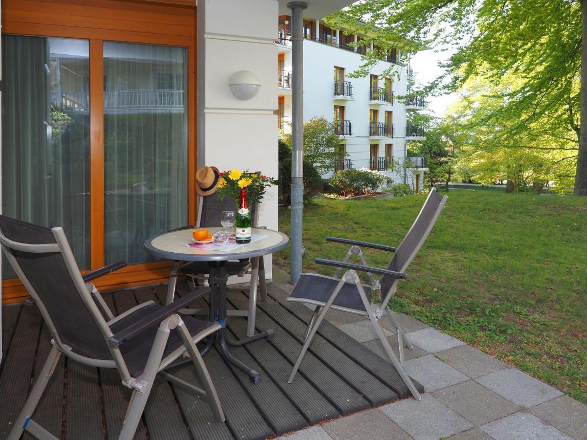 Kaiservillen Heringsdorf - Ferienwohnung Mit 1 Schlafzimmer Und Terrasse D102 Екстериор снимка